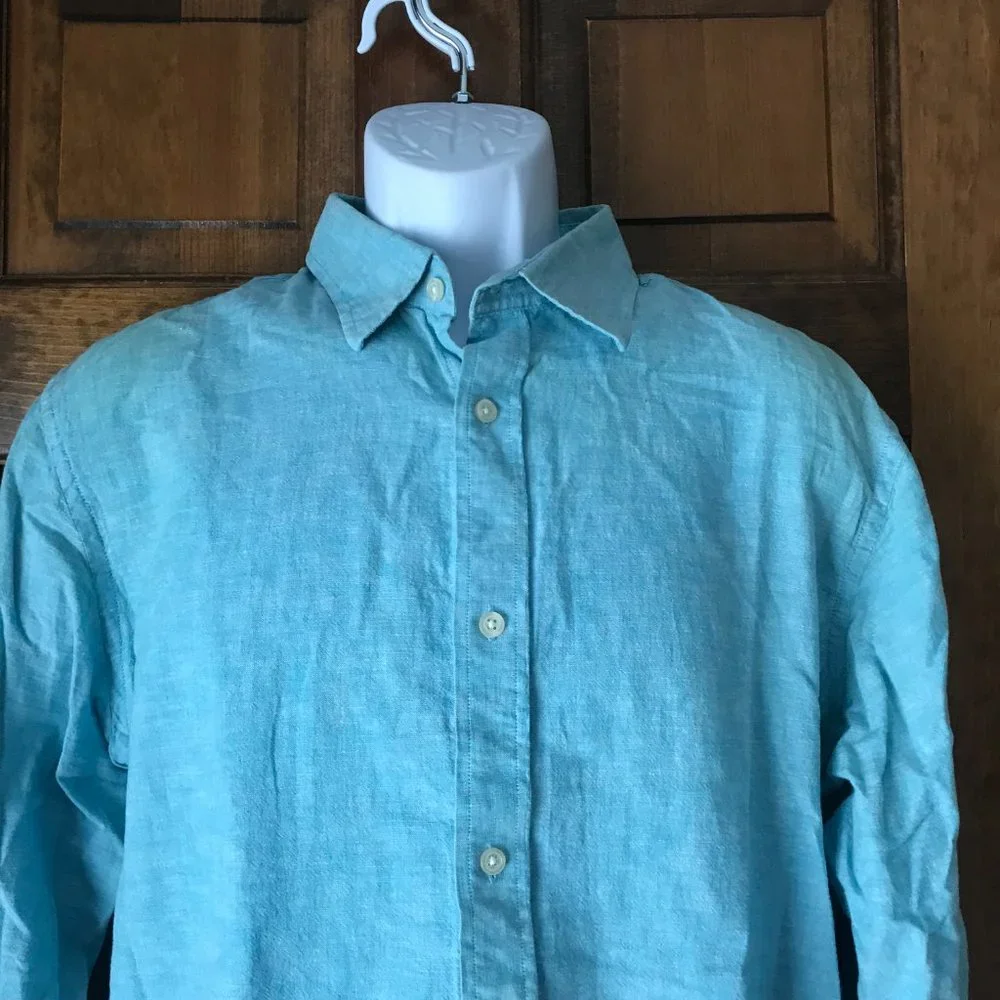 Banana Republic Teal Button-Down w/Convertible Sleeves Large